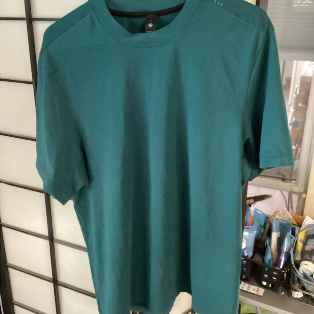 Lululemon Men’s Zeroed In Short Sleeve Size S Dark Green